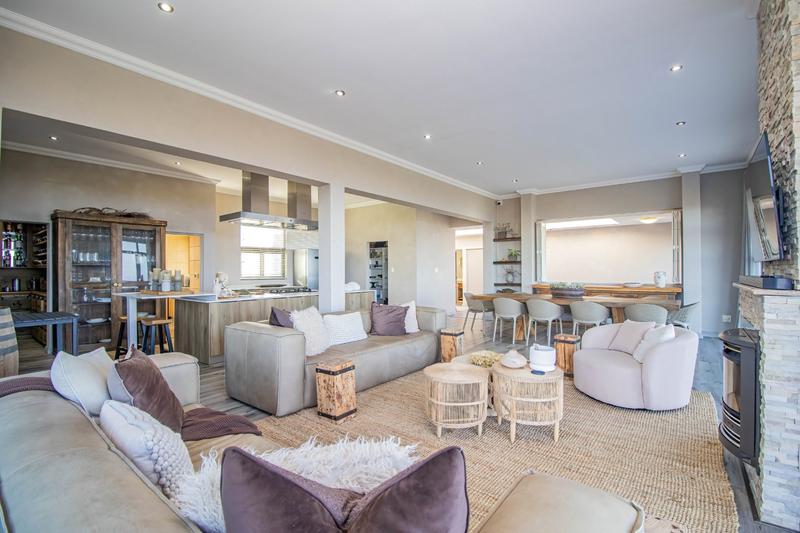 4 Bedroom Property for Sale in Pinnacle Point Golf Estate Western Cape